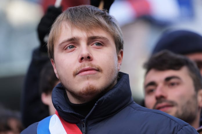 1617950-louis-boyard-lors-d-une-marche-contre-la-reforme-des-retraites