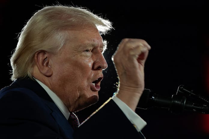 1826717-donald-trump-le-25-mars-2026