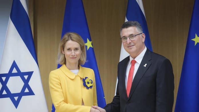 kallas