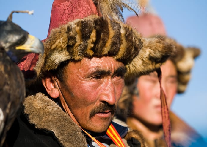 Kazakh_eagle_hunters_in_the_Altai_region_of_western_Mongolia