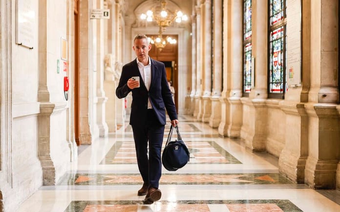 CONSEIL DE PARIS