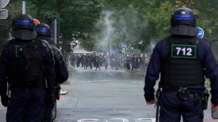 2026-10-01t080421z_98898557_rc2stna38lw9_rtrmadp_3_france-protest_6ac257290a355