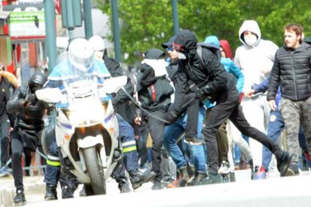 motard-agresse-rennes-la-police-diffuse-ses-photos_0_633_422