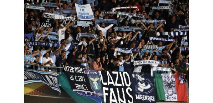 16282793-tempete-dans-le-foot-italien-apres-le-detournement-d-une-photo-d-anne-frank