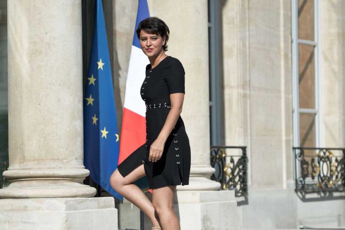 Najat-Vallaud-Belkacem-J-aimerais-etre-championne-de-patinage-artistique_1347_898
