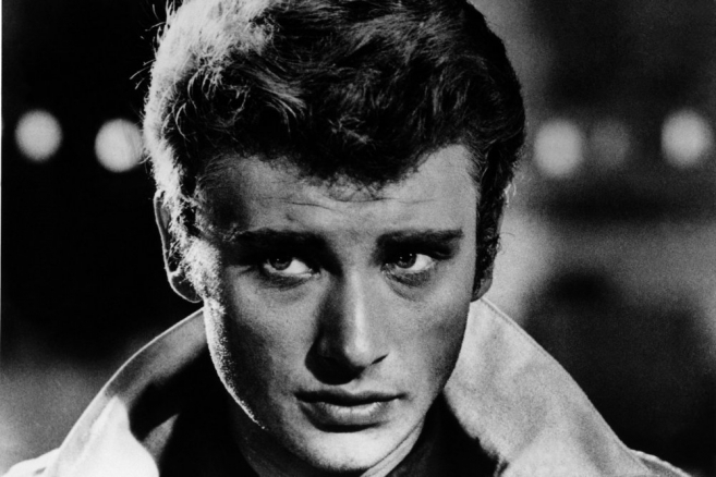 le-depart-de-johnny-hallyday-a-suscite-de-nombreux-hommages_1032415_657x438p
