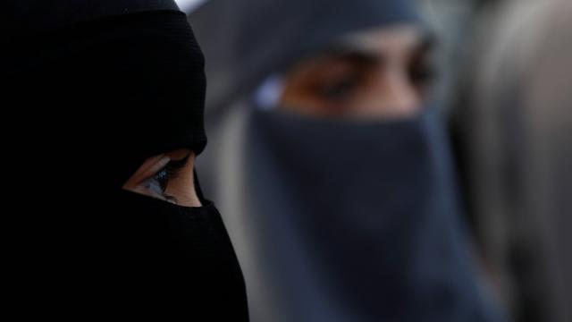 des-algeriennes-rejetees-par-leur-mari-apres-une-ablation-du-sein