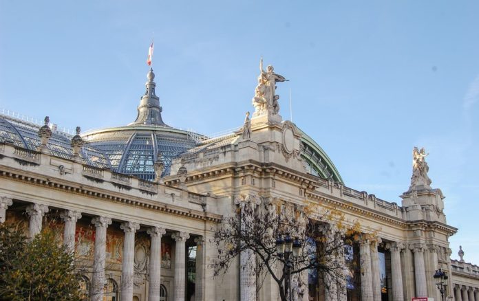 HW-grand-palais-2-original-696x438