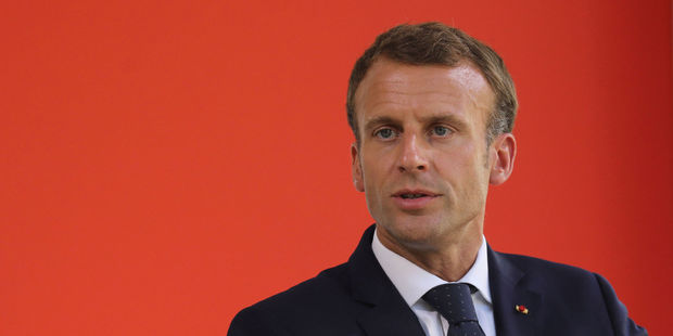 SONDAGE.-Popularite-de-Macron-la-degringolade-continue