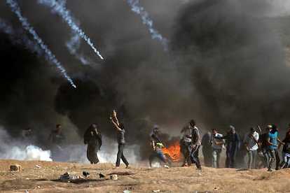 14897444lpw-14897691-article-palestinianisraelusconflict-jpg_5252991_660x281_414_276