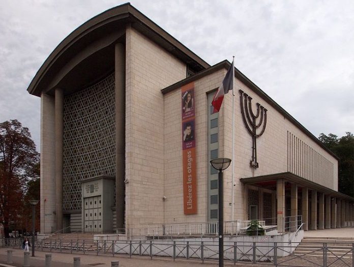756px-Strasbourg_Synagogue-de-la-Paix-756x570