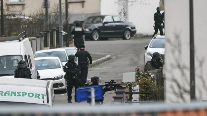 FRANCE-ATTACK-POLICE