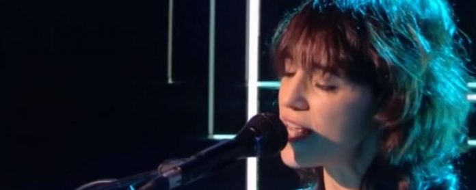 charlotte-gainsbourg-concert-francesoir_field_mise_en_avant_principale_1_0