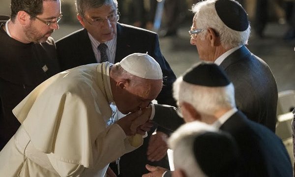 pape_francois_juif-600x360