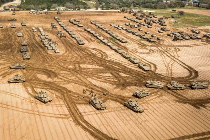 IDF-Tanks-Deployment-Gaza-B-27_963_642