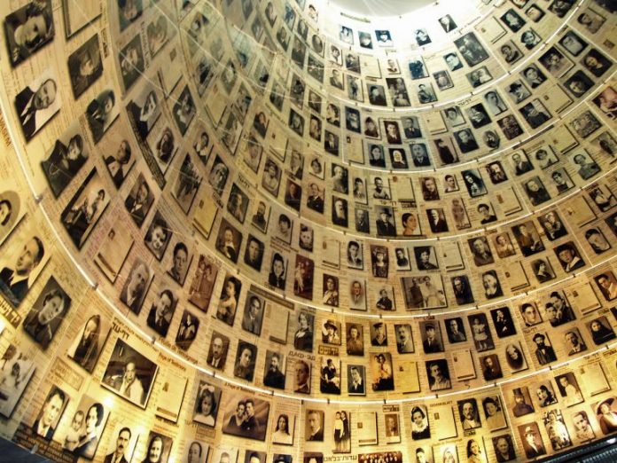 Yad_Vashem_Hall_of_Names-768x576