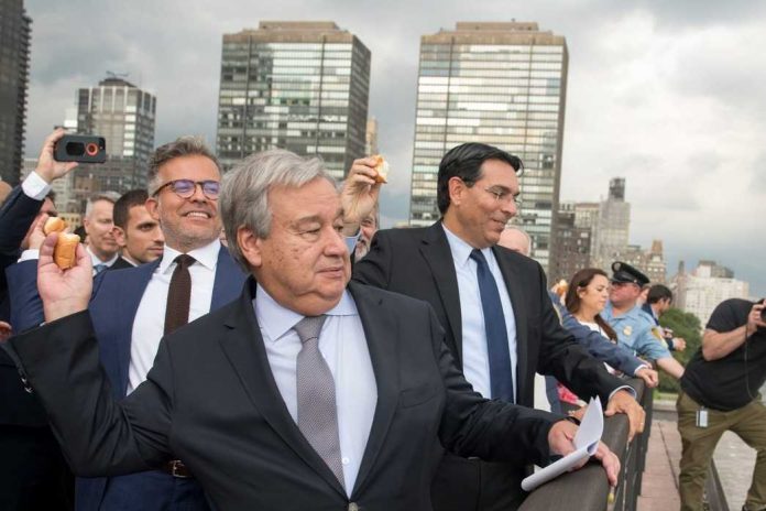 Danon-and-Guterres-1320x880_1046_697