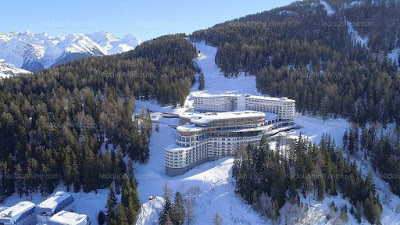 le-club-med-les-arcs-panorama-attire-une-nombreuse-clientele-etrangere-1556446787