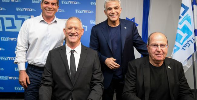Les-quatres-chef-de-Bleu-Blanc-90