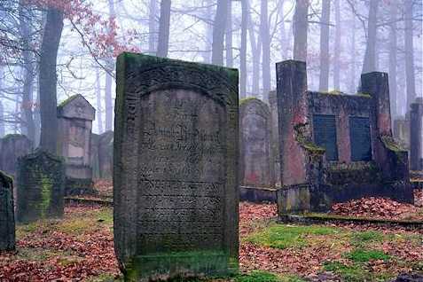 cimetiere-juif-pologne_477_318