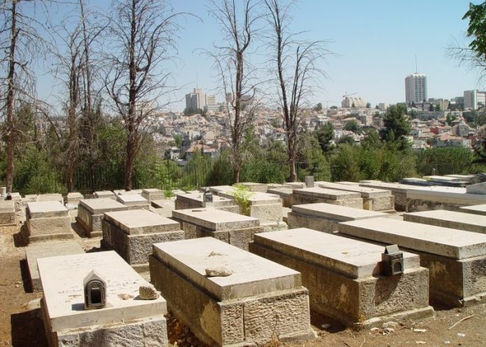 Sb_cemetery_4-800x570