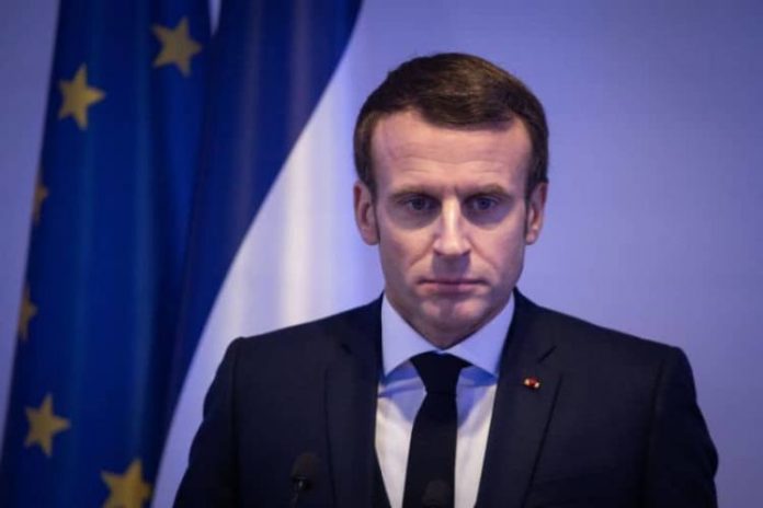 Emmanuel-Macron-HP-750x500