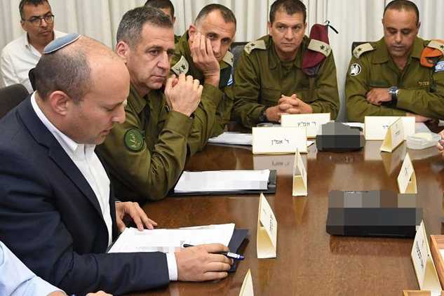 1pm-netanyahu-dm-naftali-bennet-idf-chief-of-staff-aviv-kochavi-isa-director-nadav-argaman-nsc-chairman-meir-ben-shabb-678x422_633_422-1