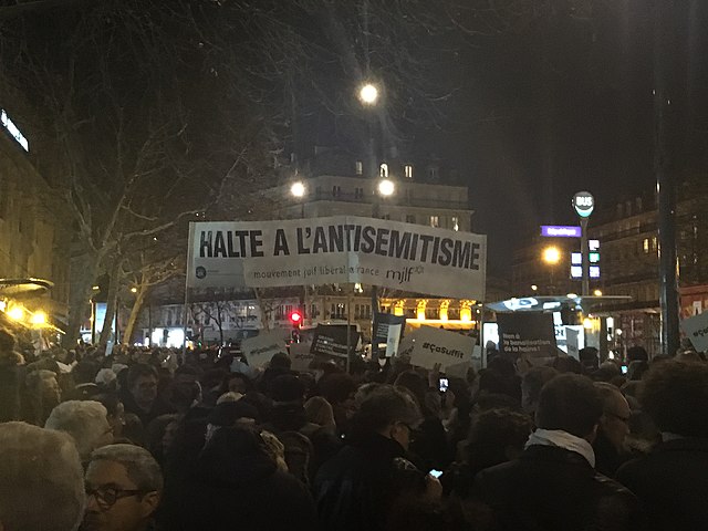 640px-Manif_du_19_février_2019_contre_lantisémitisme