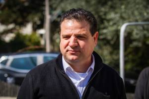 Ayman-Oudeh-90-300x200
