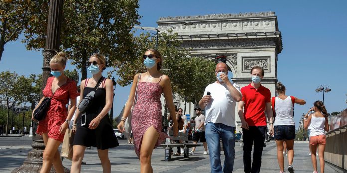 Paris-et-les-Bouches-du-Rhone-devraient-passer-demain-en-zone-de-circulation-active-du-virus (1)