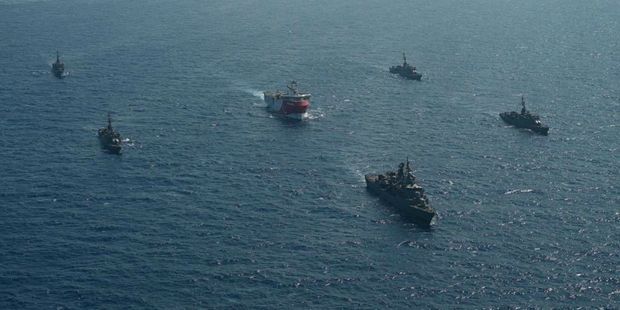 Tensions-en-Mediterranee-que-se-passe-t-il-entre-la-Turquie-la-Grece-et-la-France