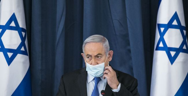 Bibi-avec-masque-OF