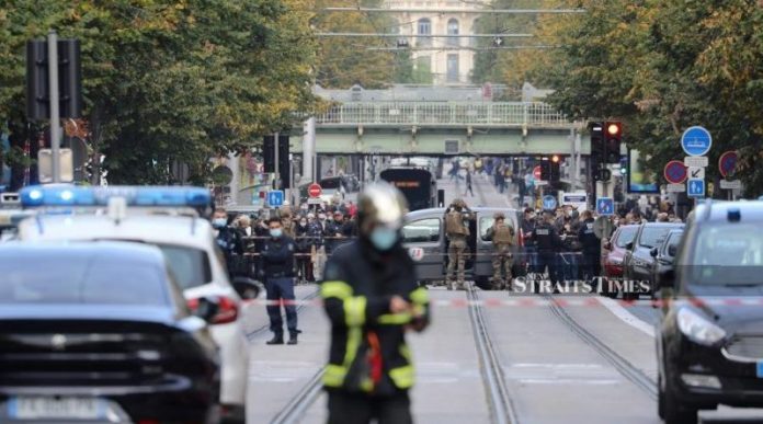 France-beheadidngs-800x445