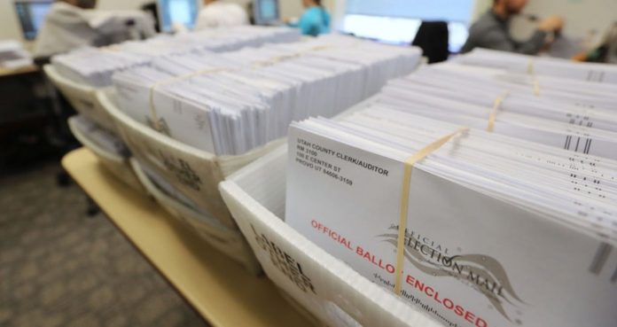 ballots-getty-george-frey-stringer-20096987-1280x0