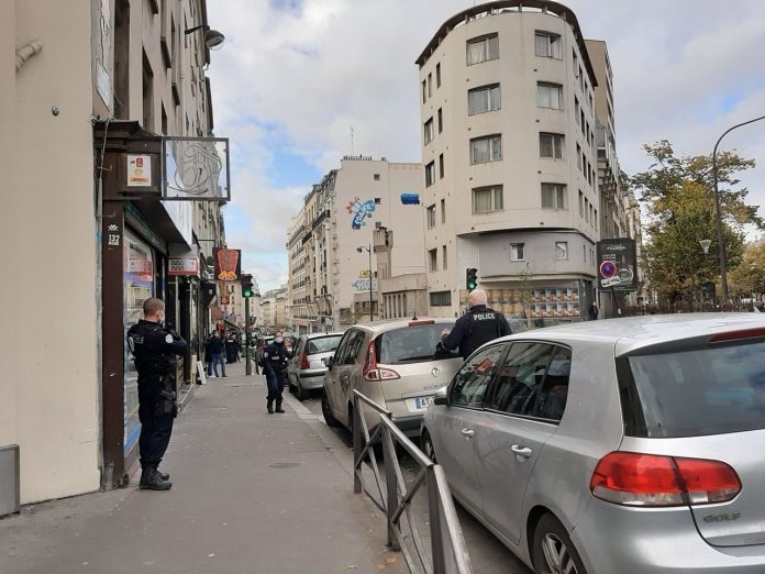 paris-metro-charonne-pere-lachaise-police-intervention-machette-homme-arme-terrorisme
