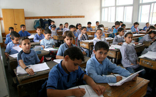 Palestinian_children-e1587633433599-1024x640-1-640x400