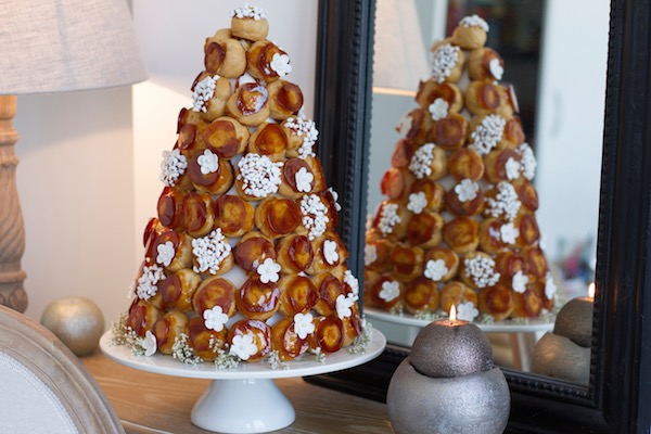 croquembouche-choux-pyramide