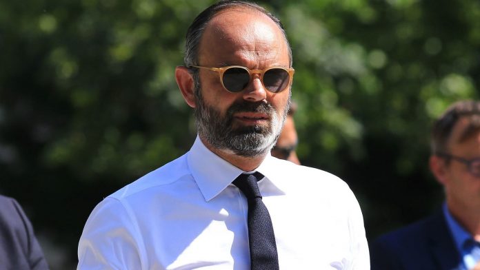 edouard-philippe-cette-rencontre-improbable-avec-acteur-plus-belle-vie