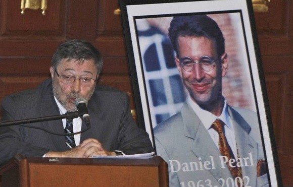 830x532_le-docteur-judea-pearl-pere-du-journaliste-americain-daniel-pearl-en-2002-a-miami