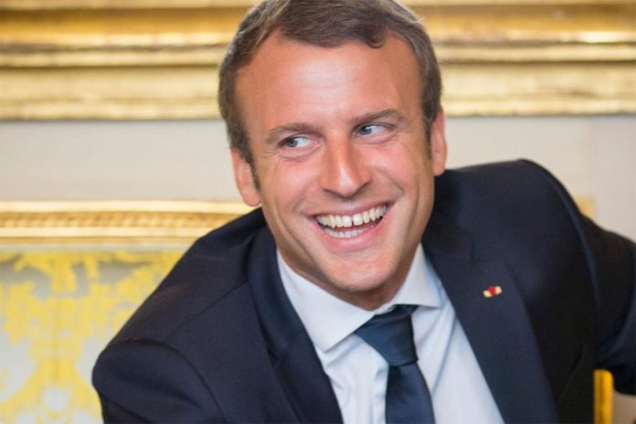 macron-hilare-1024x683