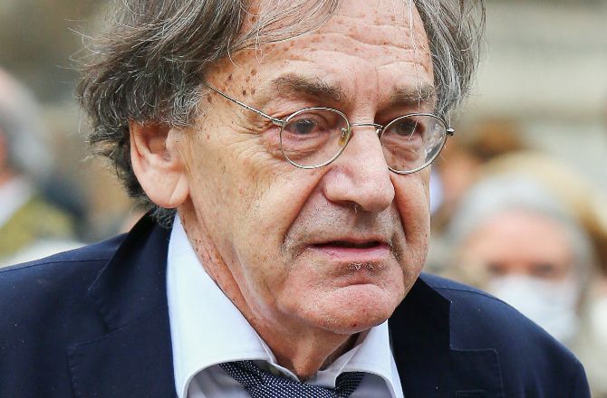 Apres-son-derapage-et-son-renvoi-de-LCI-Alain-Finkielkraut-fustige-les-reseaux-sociaux-qui-font-la-loi