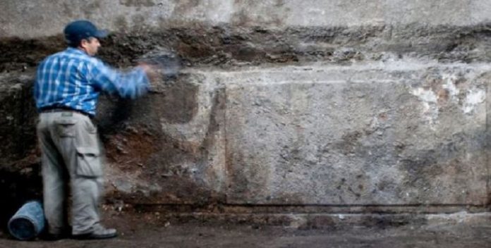 Fouilles-archéologiques-dans-les-tunnels-du-Kotel
