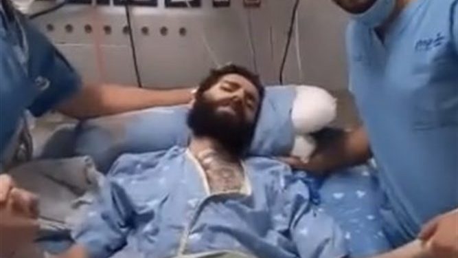 Infirmiers-autour-dun-terroriste-667x375