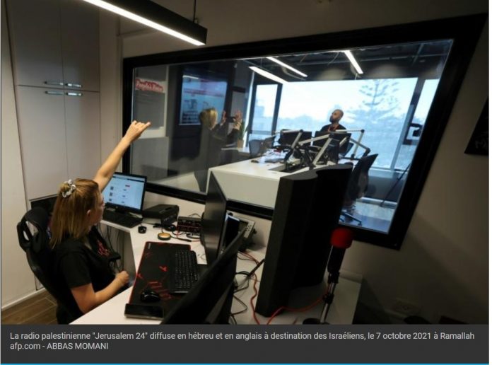 2021-11-06 19_47_06-Avec une radio en hébreu, les Palestiniens parlent aux Israéliens