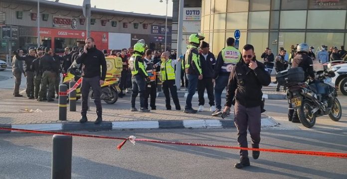 Attentat-Beer-Sheva-724x375
