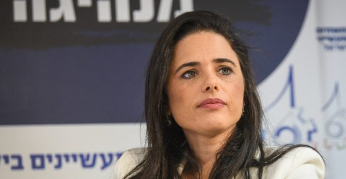 Ayelet-Shaked-Leader-90-724x375