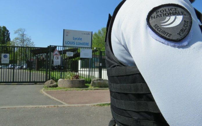 Lycée Louis-Lumière agression