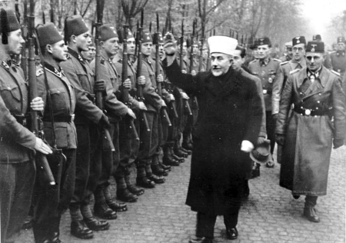 Amin al Husseini bei bosnischen SS-Freiwilligen