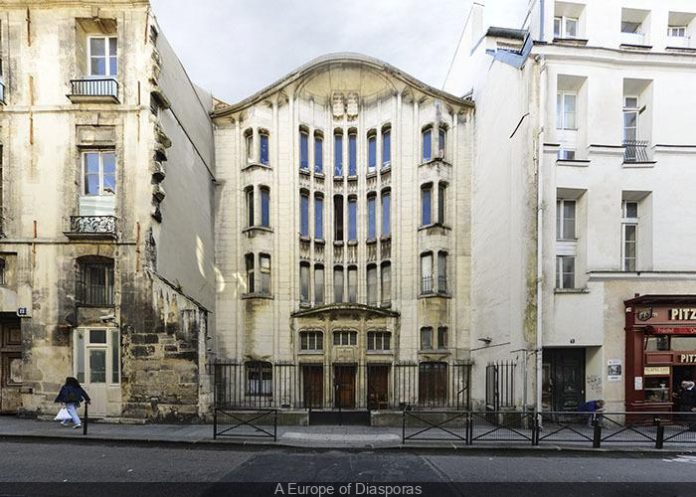 378162-histoire-de-la-synagogue-de-la-rue-pavee-agoudas-hakehilos