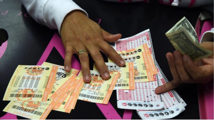 2022-11-06 11_51_55-Un jackpot à 1,6 milliard de dollars à la loterie américaine